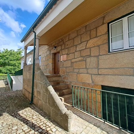 Casa D Toninha - Casas De Campo - Turismo Espaco Rural - Al Sernancelhe ภายนอก รูปภาพ