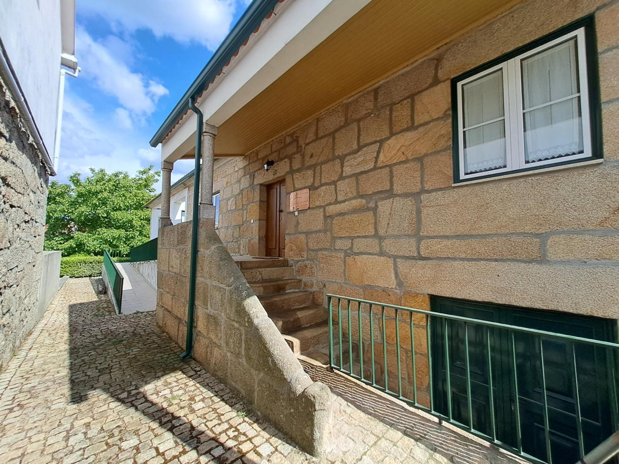 Casa D Toninha - Casas De Campo - Turismo Espaco Rural - Al Sernancelhe ภายนอก รูปภาพ